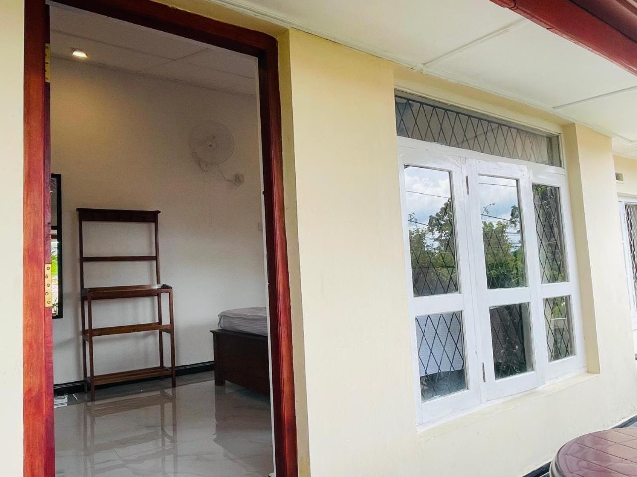 Upali'S Place كاندي المظهر الخارجي الصورة